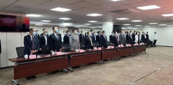 广州人才集团组织集中收看中国共产党第二十次全国代表大会开幕会
