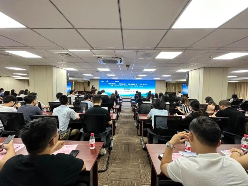 “提信心、促发展、敢闯敢干”读懂日暨“优职邦”职称评审辅导活动圆满举行
