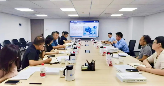 广州市委改革办一行到广州人才集团调研